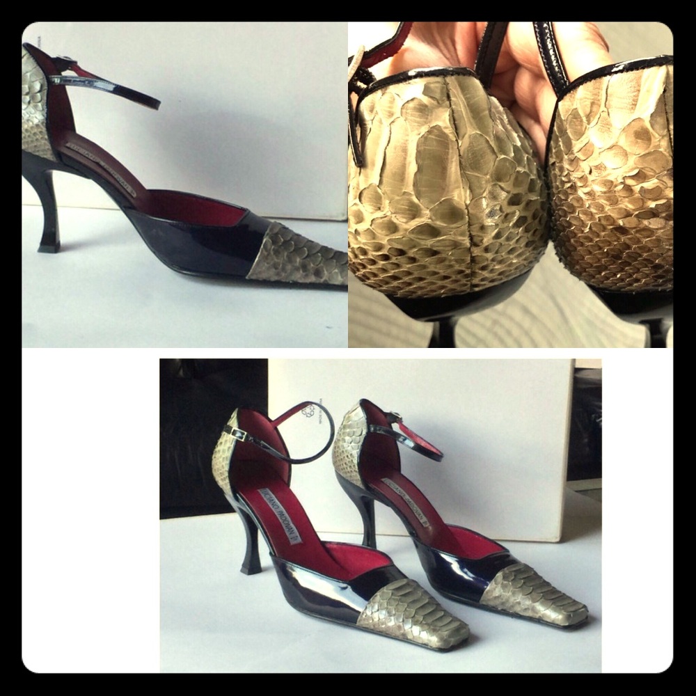 NWT Navy & Python Pumps